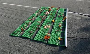 Bocce court 4' AUSSIE CLEAN SWEEP.