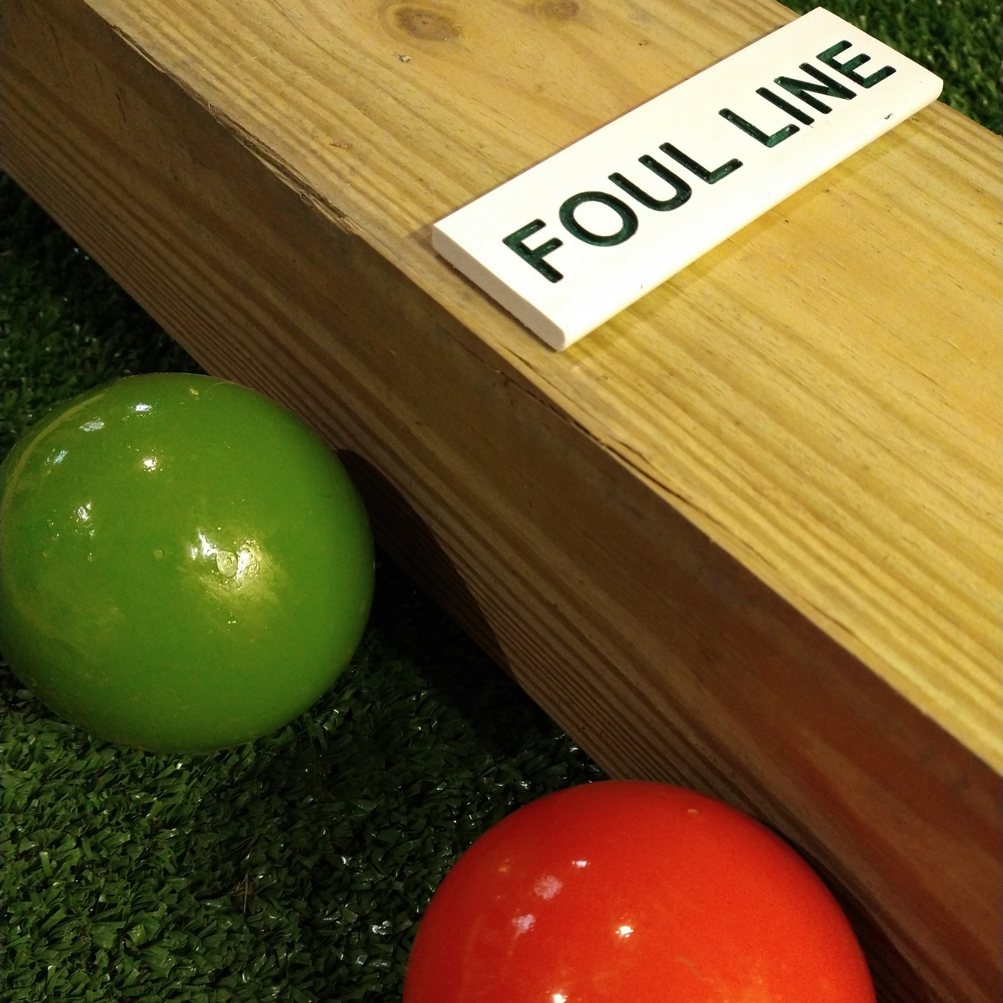 Bocce court line markers | Foul line and Mid court markers. | Durable UV-protected.